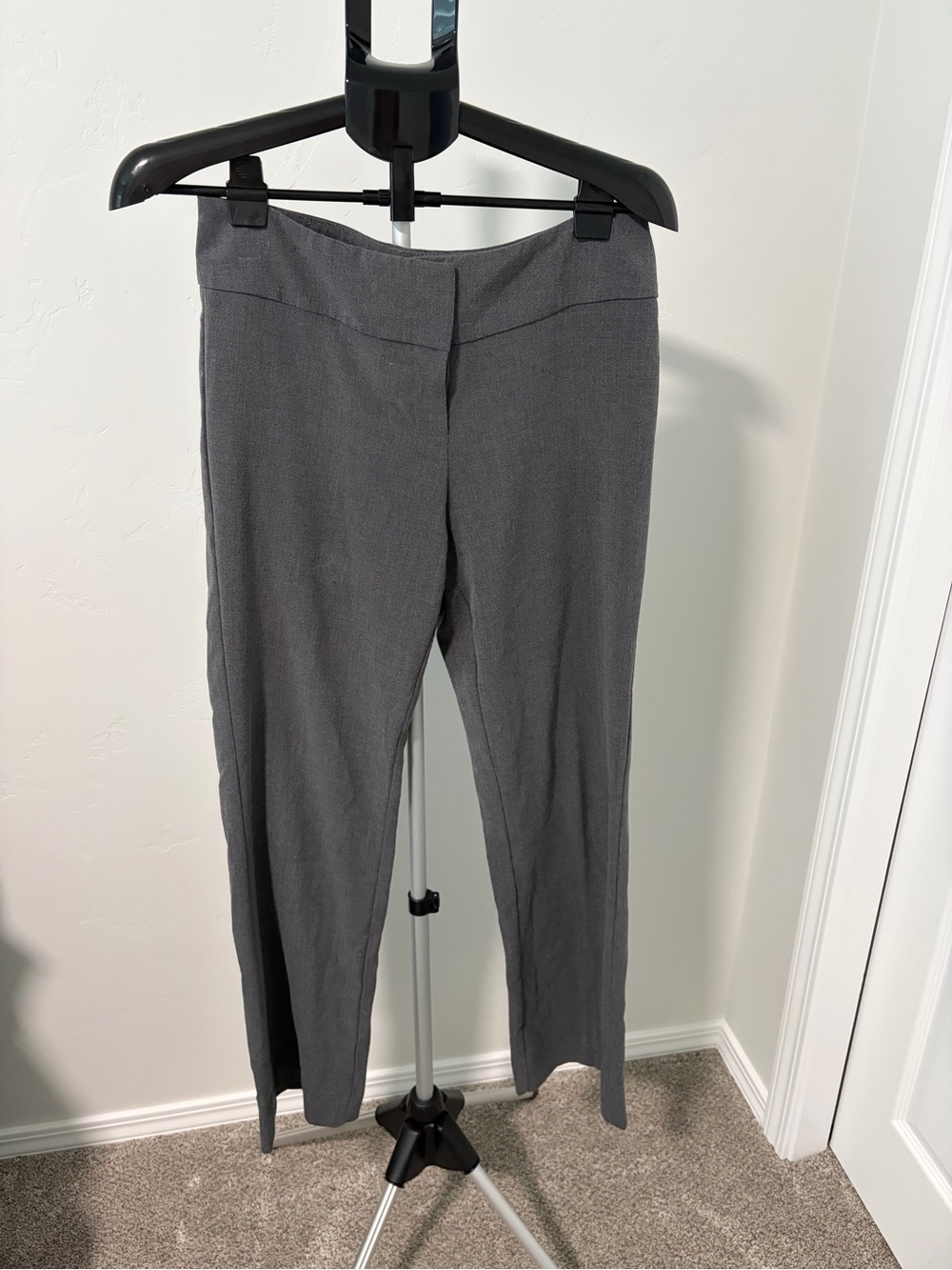 Women’s Kenneth Cole New York Charcoal Slim Straight Dress Pants Size 6 short